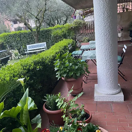 快乐日子住宿加早餐旅馆 西尔米奥奈