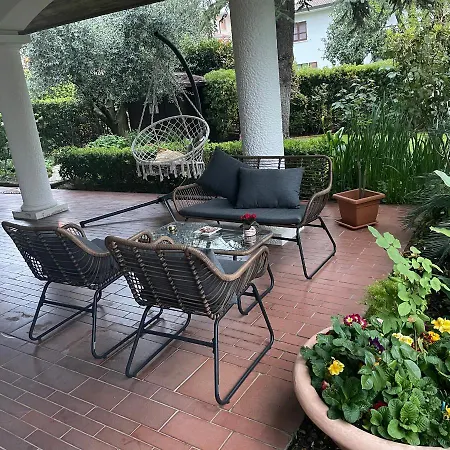 快乐日子住宿加早餐旅馆 公寓 西尔米奥奈
