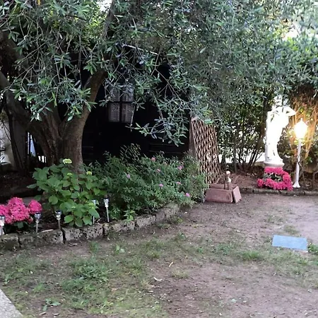 快乐日子住宿加早餐旅馆